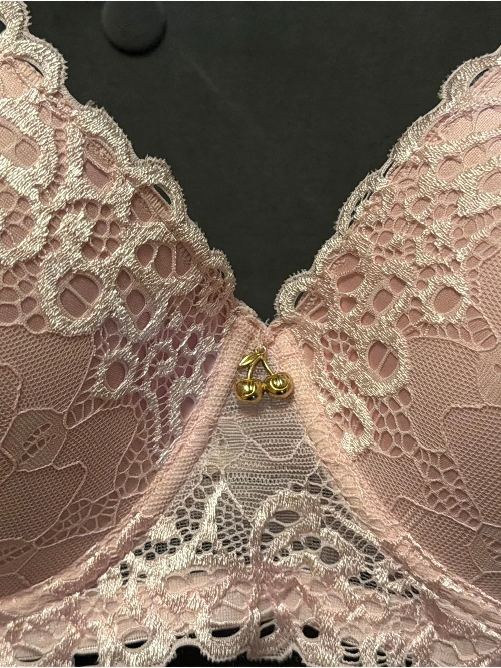 Juicy couture Lace Plunge Bra with Gold Cherry Charm - Pink